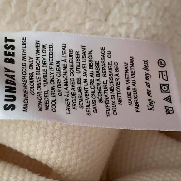 Aritzia Sunday Best Lupa Teddy Sweater - Picture 6 of 9